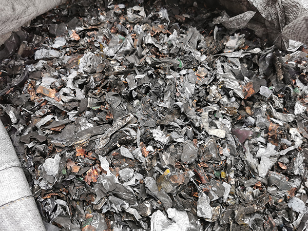 三元鋰電池廢料價(jià)格 東莞聯(lián)開(kāi)鎳鈷回收